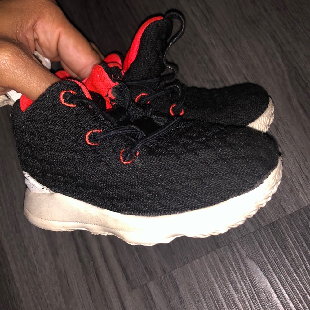 Lebrun  sneakers